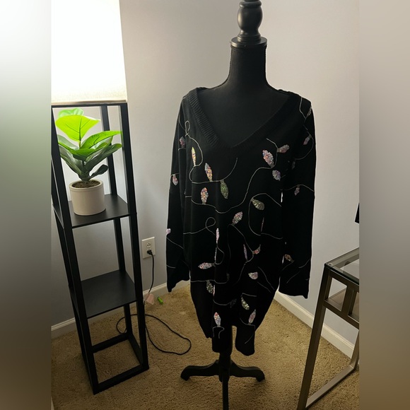 WOMEN'S IRIDESCENT LIGHTS OVERSIZED SWEATER DRESS - Picture 5 of 8